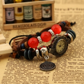 Vintage cowhide bracelet watch