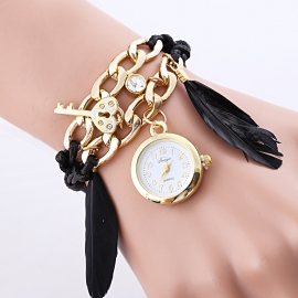 Female fashion bracelet squartz watches