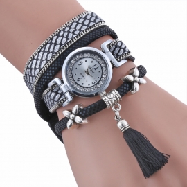 Hot sale new design female quartz fashion bracelet watches