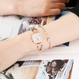 Fashion women quartz watches