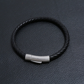 Jewelry simple woven leather bracelet european and american retro mens stainless steel imitation cowhide bracelet bracelet