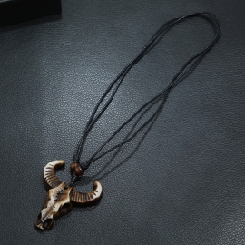 Hand-knitted imitation cow bone head necklace