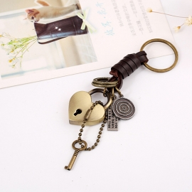 Vintage cowhide key chain alloy key pendant punk leather key chain