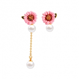 Korean temperament camellia pearl earrings female simple wild ins girl net red asymmetric earrings