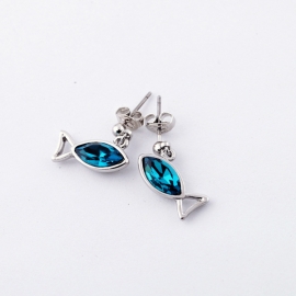 Qingdao japanese korean version ear jewelry wholesale new 14k gold kissing fish female earrings boxed