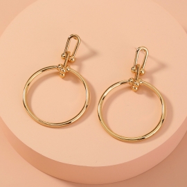 European and american fashion cold style retro u-shaped earrings with metallic texture, simple and versatile hoop earrings, new female products