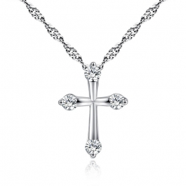 European and american minimalist style diamond-studded zircon cross necklace, net celebrity explosion style wild temperament clavicle chain popular jewelry