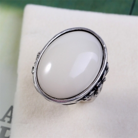 Summer new retro fashion resin diamond ring womens ring