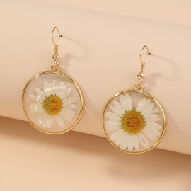 European and american cross-border hot-selling explosive new round white natural chrysanthemum transparent resin earrings accessories
