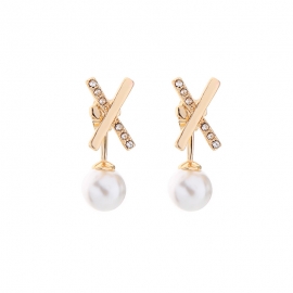 Korean version of the new simple earrings fashion temperament small geometric letter earrings wild pearl earrings