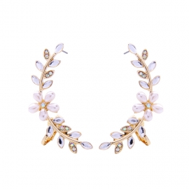 Fresh personality pearl diamond flower earrings wholesale ladies temperament earrings