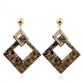 Amazon hot selling wild exaggerated earrings japan and south korea new geometric pattern acetate earrings factory direct sales