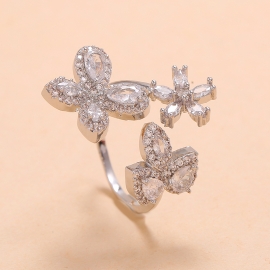 Niche design hao shi flower butterfly light luxury ring fashion super fairy forest exquisite exaggerated luxury ring