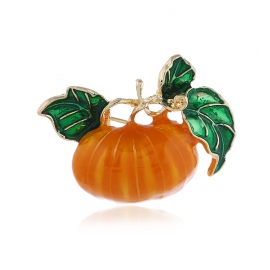 Dripping oil halloween pumpkin brooch vegetable plant autumn and winter clothing hundred matching accessories pendant