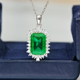 Emerald pendant copper with gold electroplated finished necklace and zircon pendant