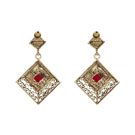 Diamond earrings earrings womens alloy jewelry is not allergic and does not fade