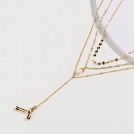 European and american fashion trend 26 english alphabet pendant multi-layer necklace, hand-woven natural freshwater pearl jewelry