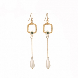 Foreign trade hot sale retro long tassel earrings simple and versatile pearl petal natural stone earrings earrings