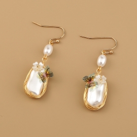 New trendy temperament all-match female earrings retro baroque palace style french earrings pearl butterfly earrings
