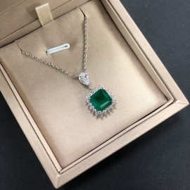 Simulation emerald necklace clavicle chain custom pendant copper with gold electroplated finished necklace and zircon pendant