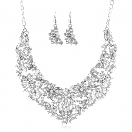 European and american style cross-border big-name fashion high-end suit items, alloy full diamonds, exaggerated flower trend necklace women