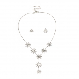European and american cross-border jewelry, simple temperament, trendy set items, all-match alloy diamond-studded sun flower clavicle necklace