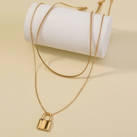 European and american cross-border popular jewelry retro gold wire chain metal lock-shaped pendant necklace female creative geometric fashion item