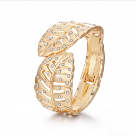 All-match new bracelet elegant ladies jewelry symmetrical feather shape diamond gold-plated open bracelet foreign trade hot sale