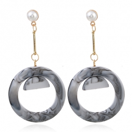 Japanese and korean fashion creative trend new earrings trendy street style wild geometric acetate plate round earrings women