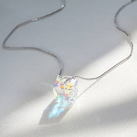 Sugar cube necklace female love rubiks cube crystal clavicle chain pendant 8mm copper with gold electroplated finished necklace and zircon pendant