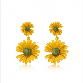 925 silver needle quan zhilong same paragraph daisy earrings female korean temperament silver needle earrings new trendy net red earrings