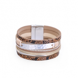The new bohemian pu bracelet is popular in europe and america. the wide-sided chain magnetic buckle leather bracelet supports overseas delivery