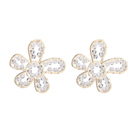 Net red temperament sweet japanese and korean style earrings new flower earrings 925 silver needle crystal earrings ladies jewelry