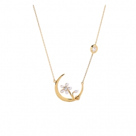 New all-match zircon pendant design feeling cold wind moon pendant female european and american fashion pearl necklace