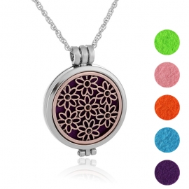 Foreign trade plum blossom pattern photo box aromatherapy necklace can be opened luminous emitter pendant spot accessories wholesale