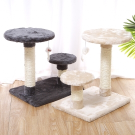 Cats grind their paws with sisal and play with cat toys