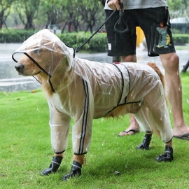Waterproof poncho for pets in rainy days