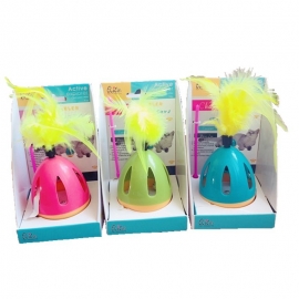 The feather is not a ball cat toy